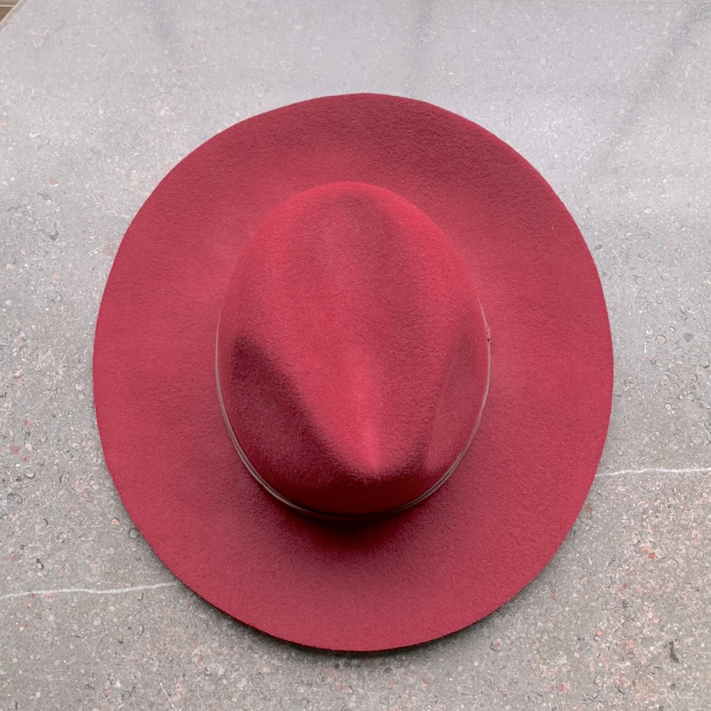 Urban Outfitters hat